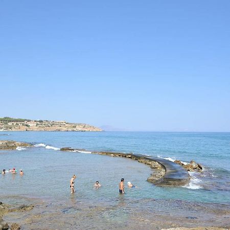 Apartment Froso On The Beach Rethymno Exteriör bild